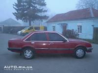 Opel Rekord 2.0 1985-67293673f.jpg