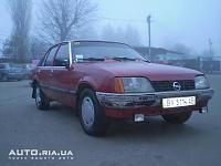 Opel Rekord 2.0 1985-67293699f.jpg